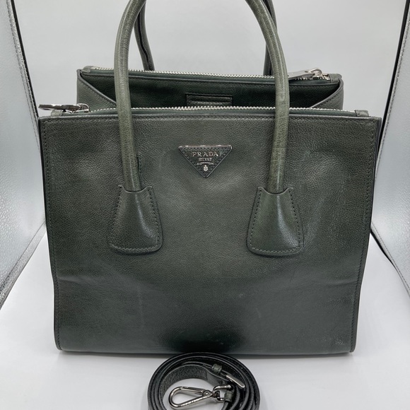 PRADA Twin Pocket Tote Green - Picture 4 of 10